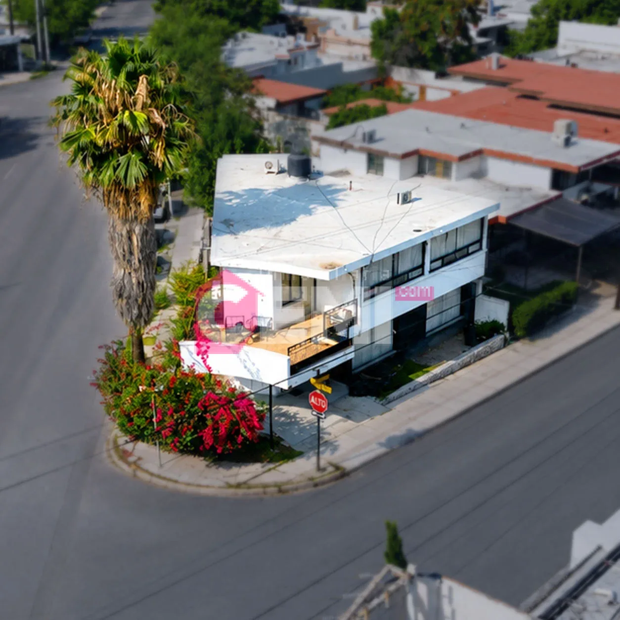 exterior de Casa en venta en Vista Hermosa, Monterrey, Nuevo León.