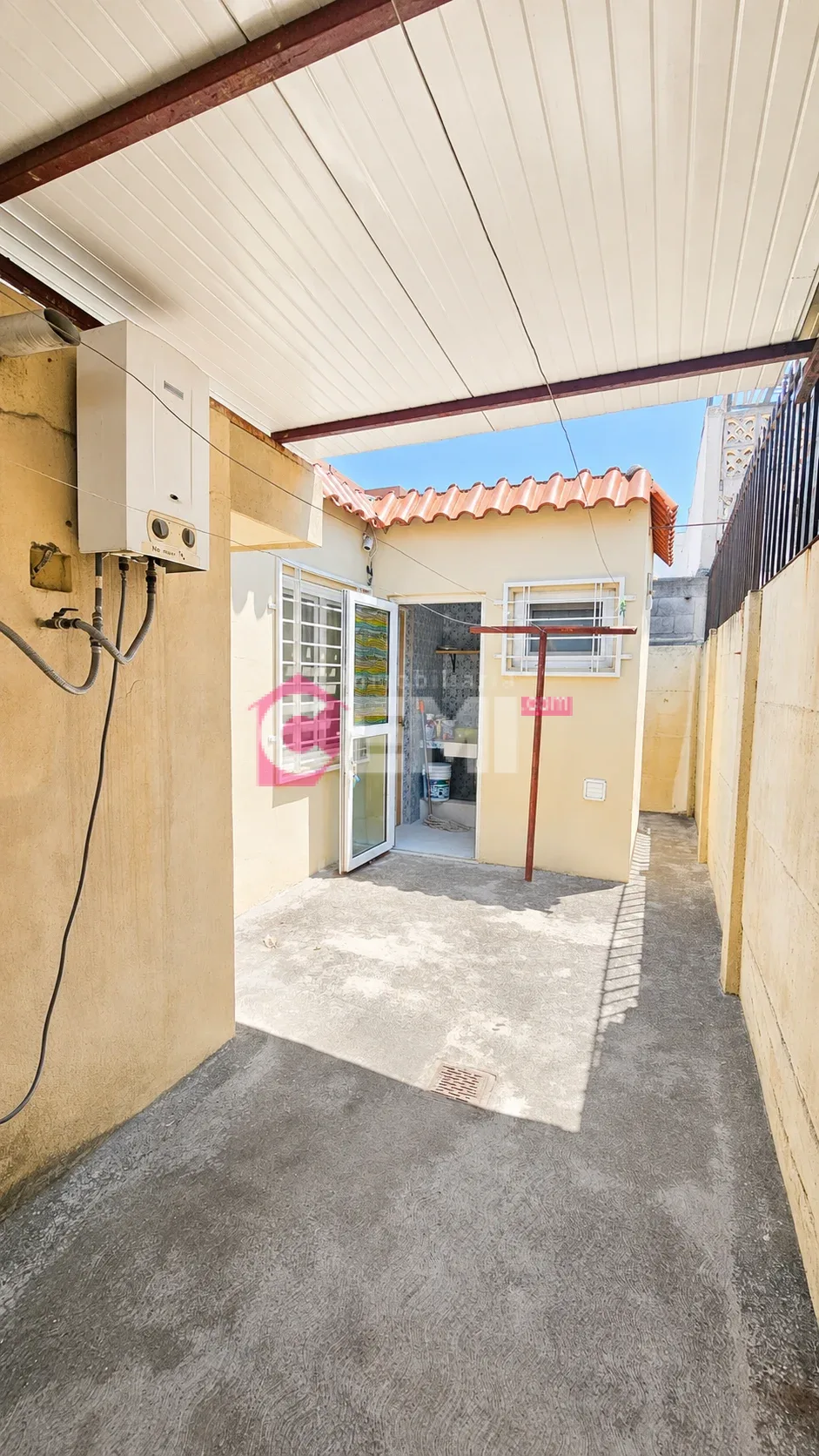 Exterior de Casa en venta en Villa Universidad, San Nicolás, Nuevo León, Nuevo León.